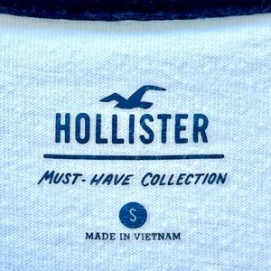 Hardly worn, great condition. Vintage Hollister style. Not on market this spring